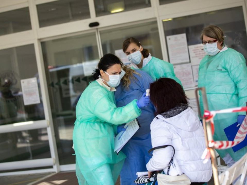 Karanténba került a sepsiszentgyörgyi megyei kórház három osztálya