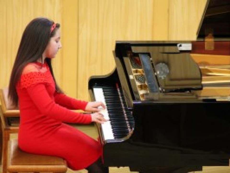 XV. Országos Zongoraverseny - 3 vikáros döntőbe jutott