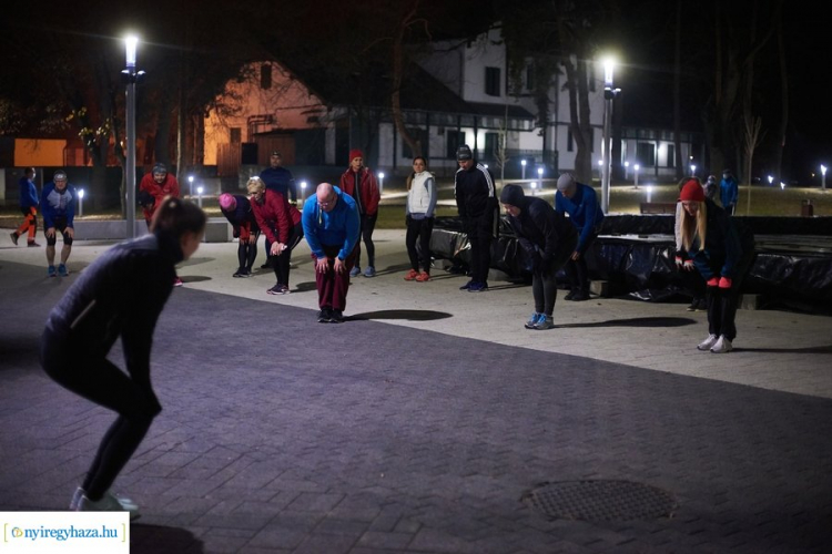 Elkészült a rekortán Sóstón  - Már tesztelték is a nyíregyházi futók