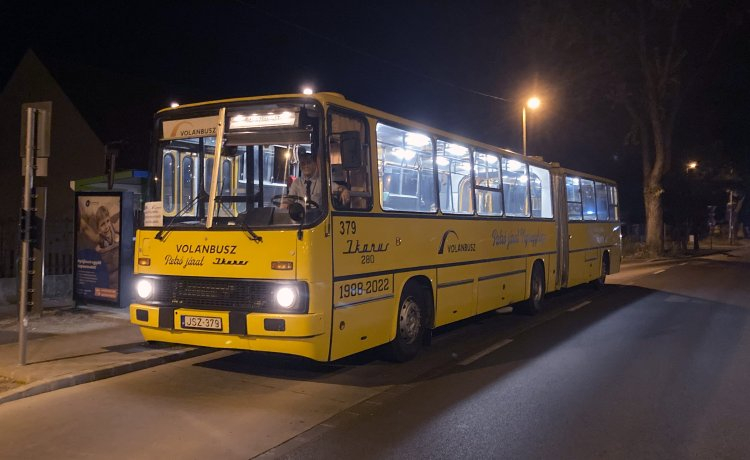 Az adventi időszakban újra forgalomba áll Nyíregyházán a Retro autóbusz