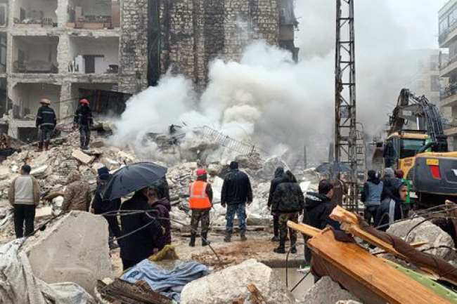 Mentő csapattal segíti a törökországi földrengés áldozatait a Katolikus Karitász