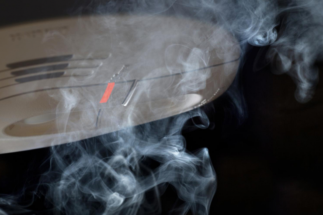 A füstérzékelő életet menthet– jubileumi alkotói pályázat