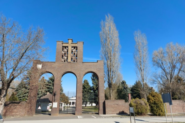 Az Északi temető nyitvatartása márciustól megváltozott