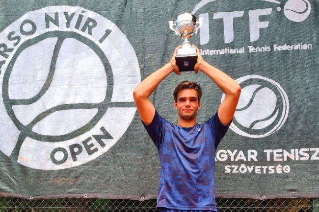 Fajta Péter nyerte a 15.000 dollár összdíjazású tenisz verseny férfi egyéni döntőjét Nyíregyházán