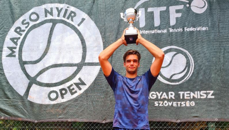 Fajta Péter nyerte a 15.000 dollár összdíjazású tenisz verseny férfi egyéni döntőjét Nyíregyházán