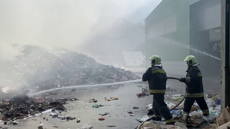 2500 négyzetméteren lángolt egy hulladéktelep