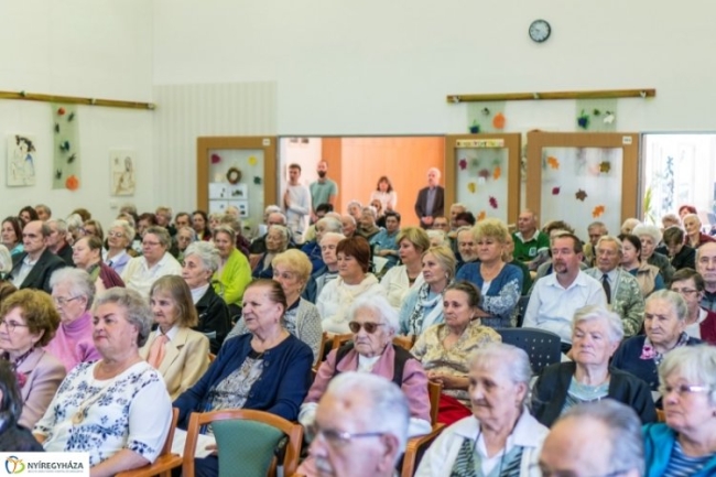 Itt az Idősek Világnapja nyíregyházi programja