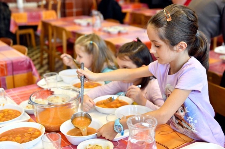 Tájékoztatás az őszi szünidei gyermekétkeztetés igénybevételéről