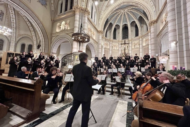 Fantasztikus koncertet adott a Cantemus a székesegyházban