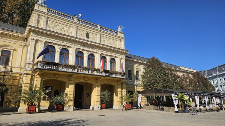Újra meghirdették a Rászoruló Hallgatókért Közalapítvány pályázatát