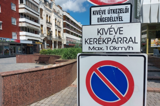 Rendkívül fontos lenne, hogy a kétkeréken közlekedők erre figyeljenek!