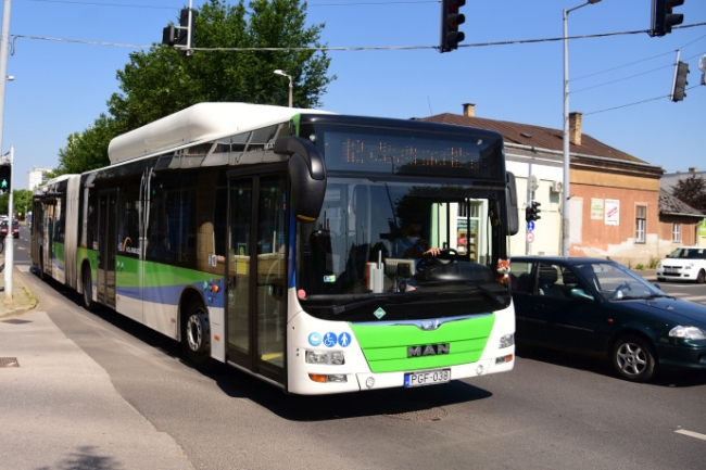Módosult a tarifarendszer - Ha busszal utazik, ezt tudni kell!