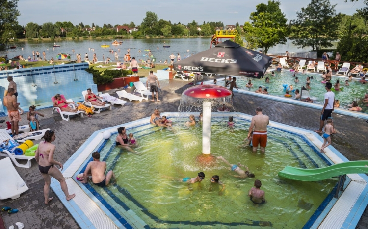 Szombaton nyit a Tófürdő! - A Sóstógyógyfürdők Zrt. bízik a jobb időben