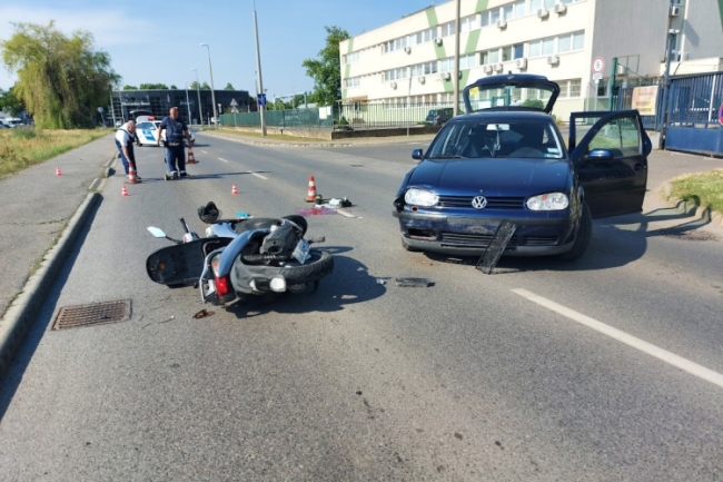 Azonnal a műtőbe vitték a motorost - nem volt szerencséje az ütközéskor