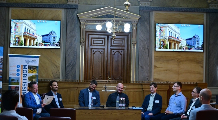 31. CIVINET találkozó – Középpontban a közösségi közlekedés