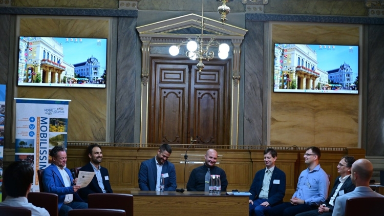 31. CIVINET találkozó – Középpontban a közösségi közlekedés