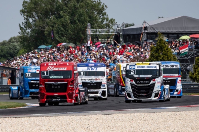 Újra Németországban - a Nürburgringen a Révész Racing