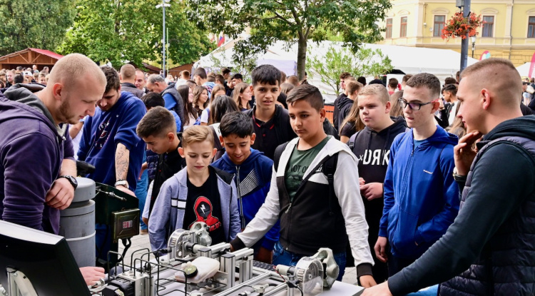 SzakMAfest 2025 – Pályaválasztási és pályaorientációs fesztivált rendeznek Nyíregyházán