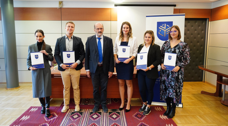 Rangos elismerést kaptak a Nyíregyházi Egyetem hallgatói