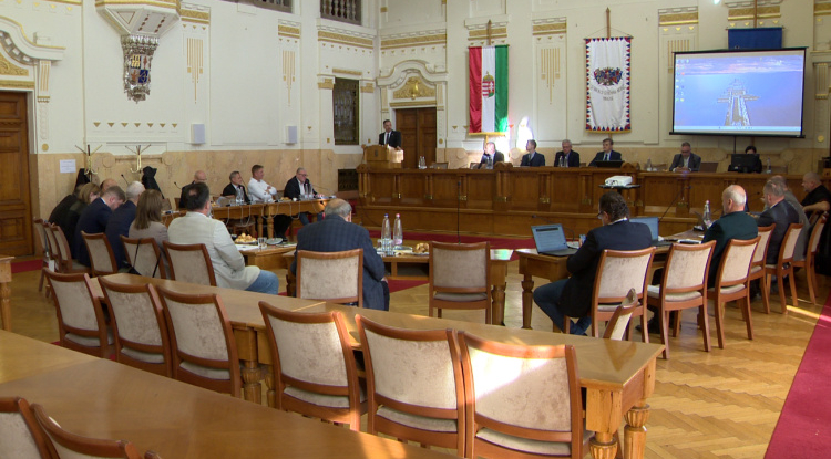 Közgyűlés – Újabb vármegyei elismerés Kapu Tibornak