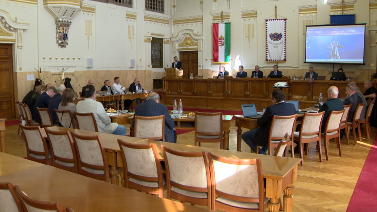 Közgyűlés – Újabb vármegyei elismerés Kapu Tibornak