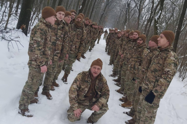 Kitartás, fegyelem, közösség – Kadétok menetgyakorlaton Nyíregyházán