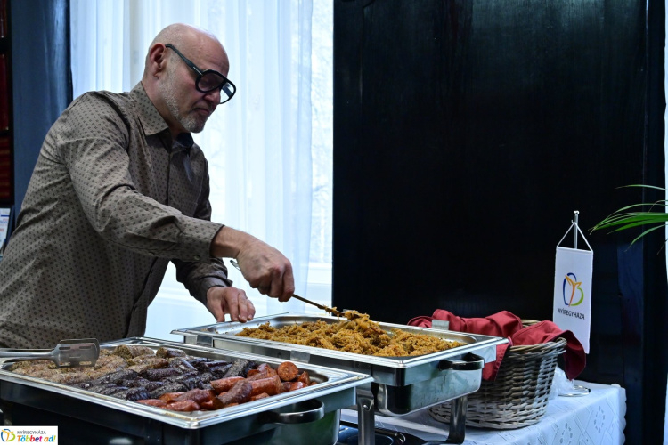 Disznótoros fesztivál – Tizenhat csapat főz majd szombaton a Sóstói Múzeumfaluban