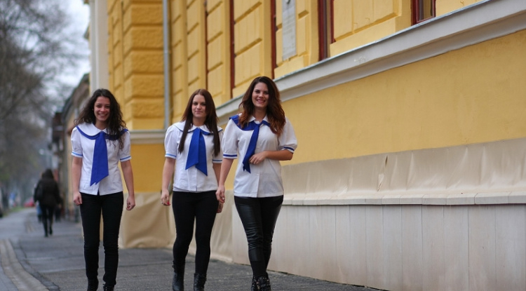 Országos ökumenikus szavalóversenyt rendeznek a Kossuth-gimnáziumban