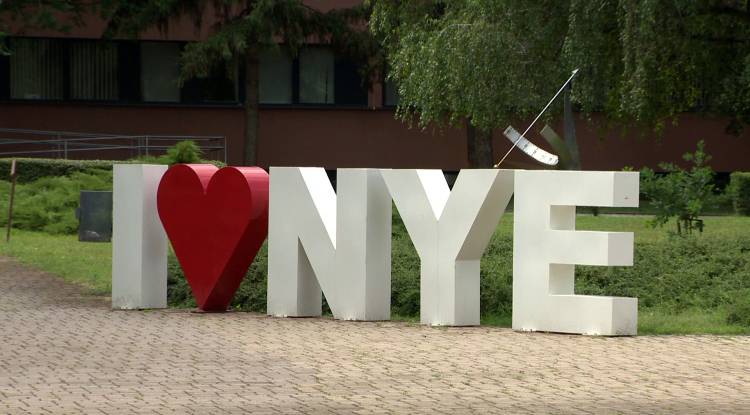 A Nyíregyházi Egyetem támogatási szerződéseket ír alá a tehetséggondozó program keretében