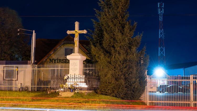 Galíciából Borbányára – egy házasság emlékét őrzi a kétnyelvű kereszt