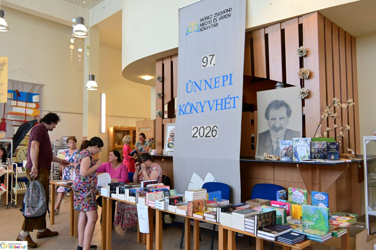 Ünnepi Könyvhét – Kedvenc íróikkal találkozhatnak kicsik és nagyok