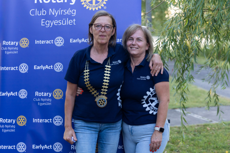 Elnöki láncátadóval zárult a rotarys év a Rotary Club Nyírségnél