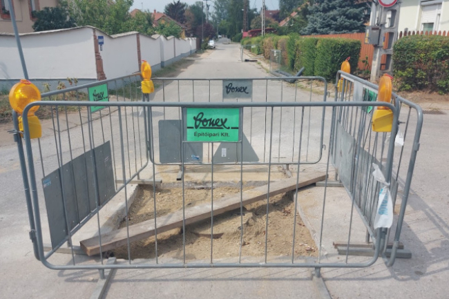 Szennyvízhálózat-bővítés zajlik a Gém utcában