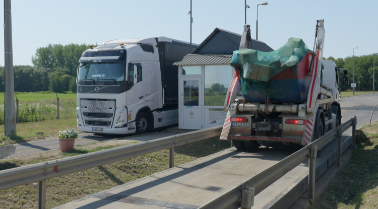 Saját autóval is bevihető a hulladék az orosi telephelyre