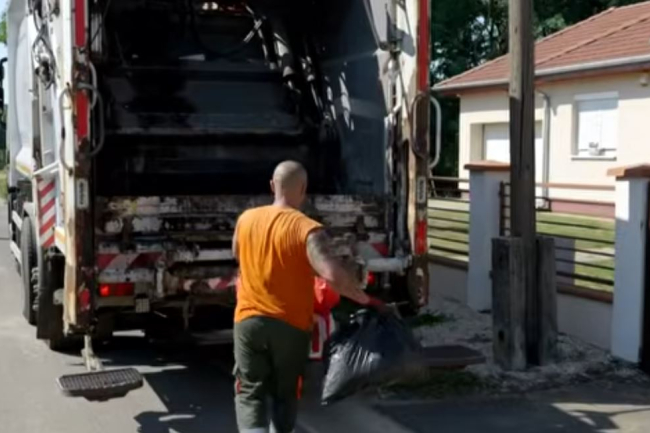 Házhoz megy a lomtalanítás Nyíregyházán -előzetes időpontfoglalással vehetik igénybe a lakosok