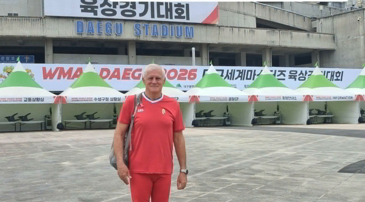 Országos csúcsot döntött a nyíregyházi atléta a szenior VB-n!