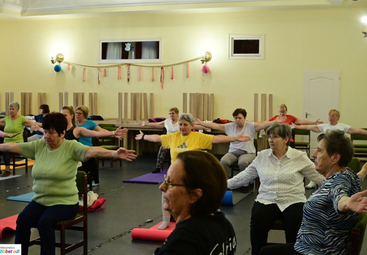 Mozdulj Nyíregyháza! – Székes pilatesre várták az érdeklődőket szerdán