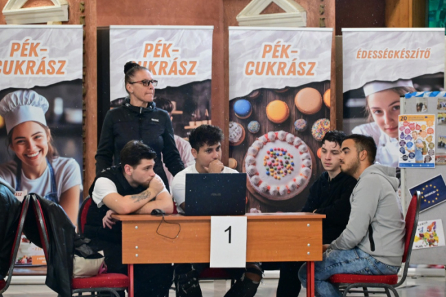 Erasmus-nap – Ötven diák mérte össze tudását