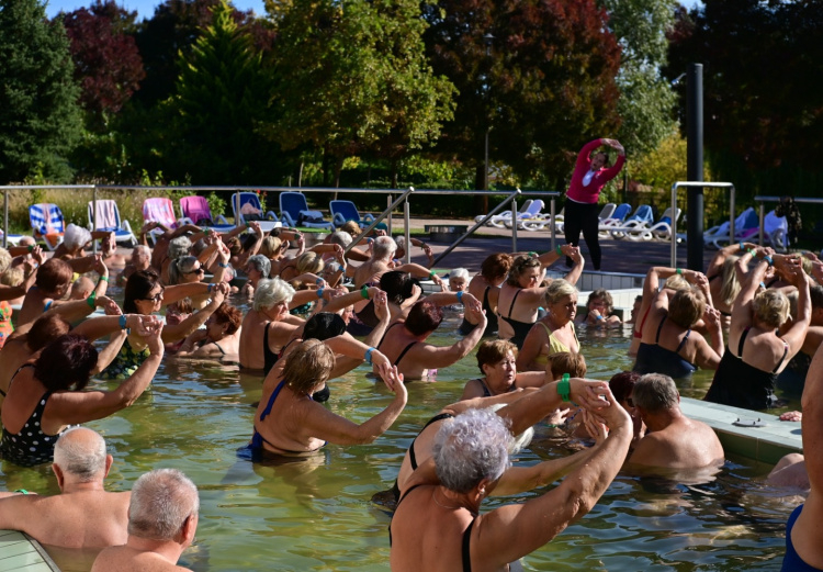 Nyugdíjas Egészségnap – Szűrések, tanácsadás az Aquarius Élményfürdőben