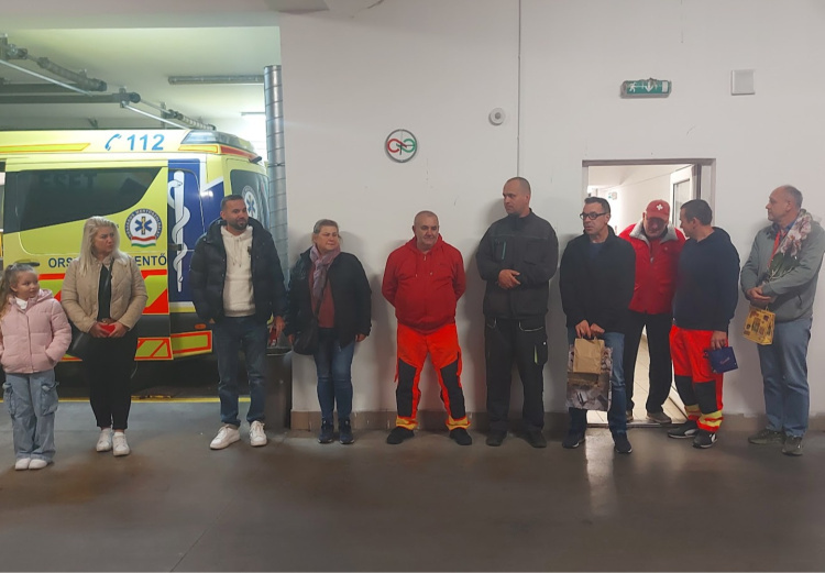 Harmincöt év szolgálat után búcsúzott a mentőgépkocsi-vezető